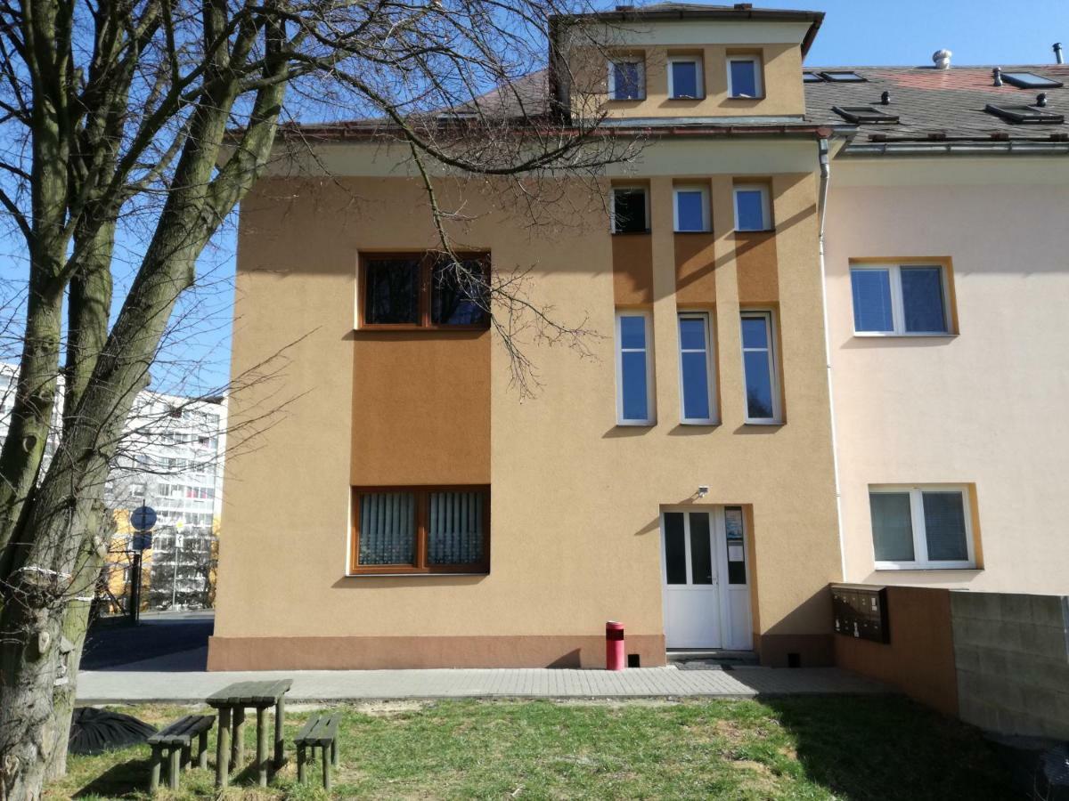 Apartman U Horynu - Sadova Ceska Trebova Buitenkant foto